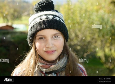 Pre Teen Girl Hi Res Stock Photography And Images Alamy