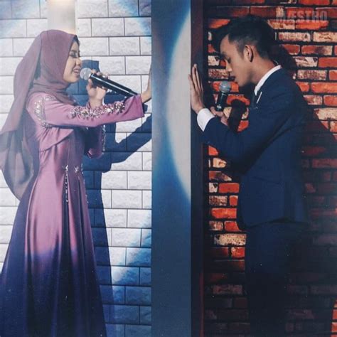 Big stage setiap ahad jam 9 malam di astro ria & ria hd video menarik & update terkini di www.bigstage.com.my langgan. Bercinta Dengan Sarah Suhairi? Ini Kenyataan Ismail Izzani ...