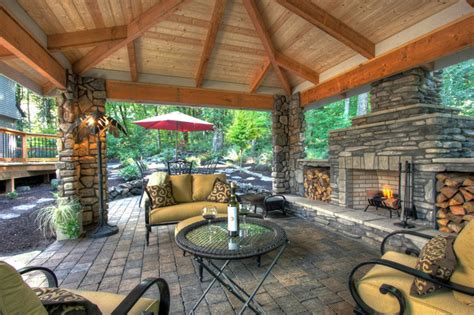 16 Awe Inspiring Rustic Patios That Will Be Your Favorite