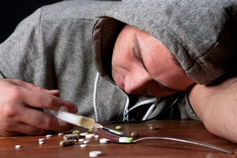 Causas Reales De La Drogadicci N En Los Adolescentes La Gu A De