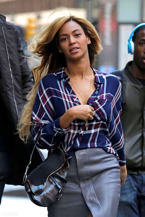 Beyonce Street Style Out In New York City October 2014 • Celebmafia