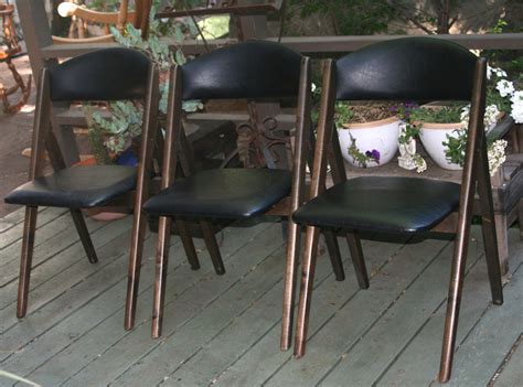 Set Of 3 Vintage Mid Century Stakmore Folding Chairs Wood And Vinyl By