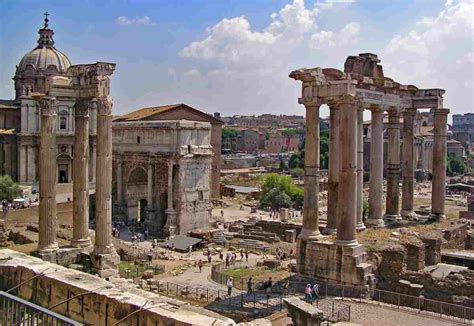 Es hat sich aus dem reich der merowinger bzw. Landmarks in Rome | The Most visited landmarks in Rome