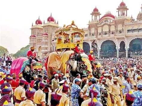 The Elephants Of Dasara A Sight To Behold Oneindia News