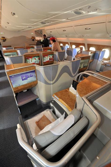 Like nothing i have ever experienced in flight, the first thing you notice is the amount of space. Emirates A380 business class cabin | Emirates airbus ...