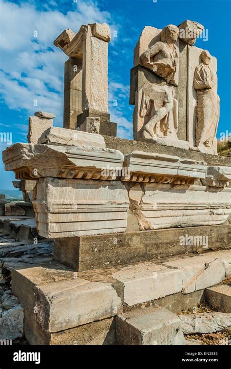 Ephesus Ancient Greek Ruins In Anatolia Turkey Stock Photo Alamy