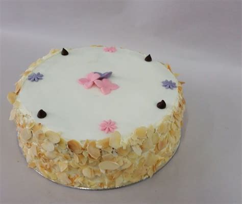 assorted cakes simons cakes amazing cakes made fresh daily on the premises in ormond for any