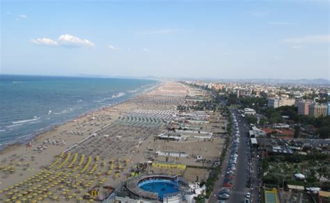It is one of the most fertile and productive regions of italy, thanks to the mitigating effect that the adriatic. Emilia Romagna - Territory - Italy by Events