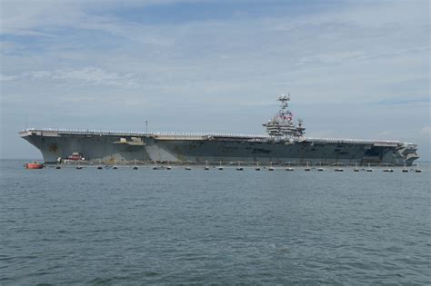 Uss Harry S Truman Returns Home From 9 Month Deployment United