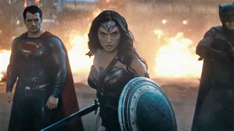 WONDER WOMAN Will Seemingly Retcon A Huge BATMAN V SUPERMAN DAWN OF JUSTICE Continuity Issue