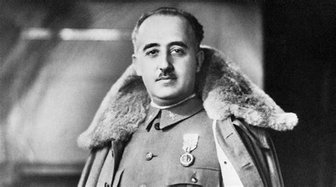 Francisco Franco Biografía Fundación Muerte Y Mucho Más