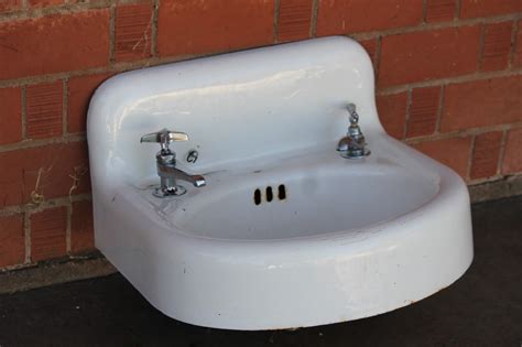Terrific free bathroom sink remodel strategies lavatory sinks/wasbasins can come in various installing options. ClutterBuggz Online Yard Sale: Cast Iron Sink - Bathroom ...