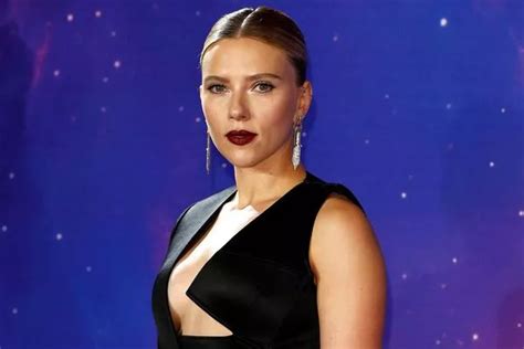 Scarlett Johansson Age Height Net Worth Husband And Movies