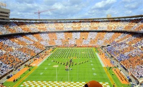 Sex In The Press Box Couple Recorded Using Neyland Space