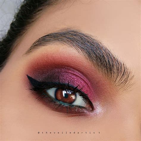 The Veiled Artist Dramatic Pink And Red Glitter Smokey Eyes With A Pop