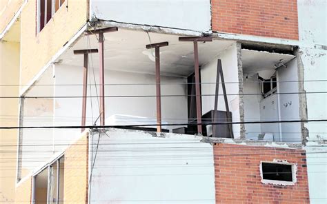 Pachuca A Casi Dos Años Vecinos Temen El Desplome Del Edificio Dañado