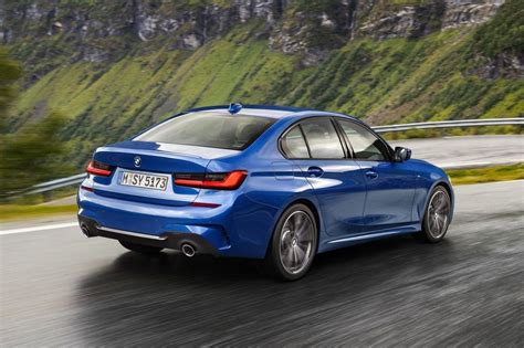 Along with a ground clearance of 140 mm. Nieuwe BMW 3 Serie in maart bij dealer - AutoRAI.nl