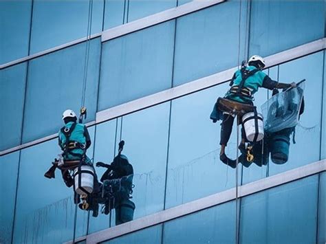 Services Provided By Commercial Window Cleaning Montreal Lafonpublishing