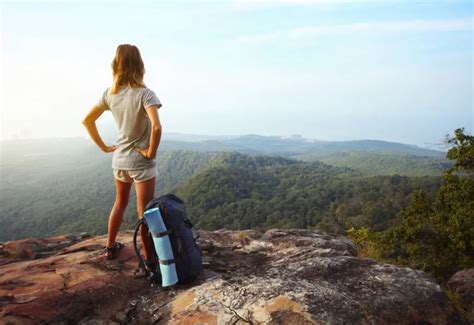 safe places for solo female travel travel dudes
