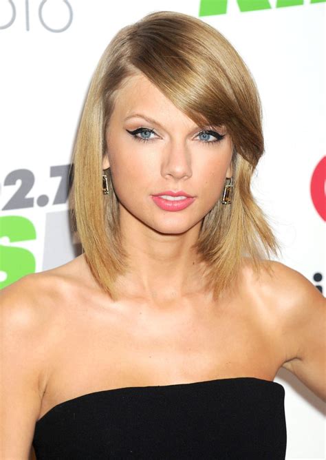 I come back stronger than a 90's trend. Taylor Swift's Hair Evolution Photos | PEOPLE.com