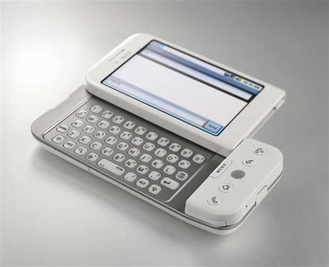 Remembering The Worlds First Android Smartphone 10 Years On
