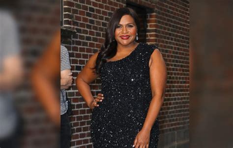 Mindy Kalings Incredible Transformation Over The Years Photos