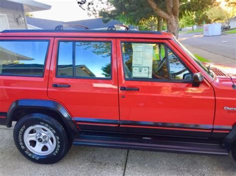 1993 Jeep Cherokee Sport 40l One Owner 63k Original Miles