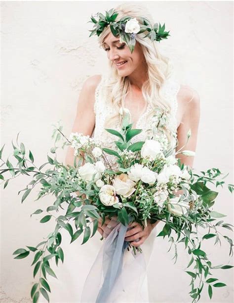 15 Diy Wedding Bouquets You And The Gals Can Create Diy Wedding