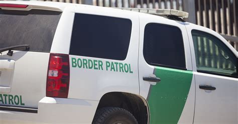 Border Patrol Agent Held Two Us Citizens For Speaking Spanish In