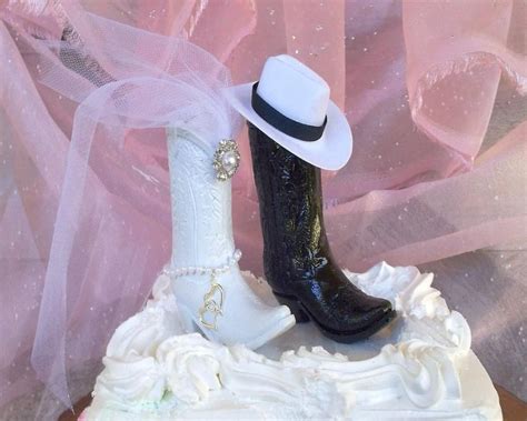 Rustic Wedding ~ Cake Topper ~ Cowboy Boot ~ Country ~ Wedding Cake