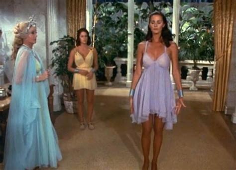Diana Drusilla And Hippolyta Paradise Island Dresses Justice League