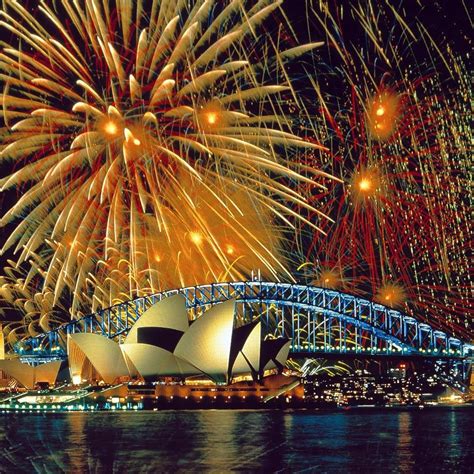 Fireworks Over The Sydney Opera House Wallpaper Download 2524x2524