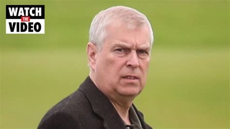How Ghislaines Confirmation Of Infamous Photo Sunk Prince Andrew The