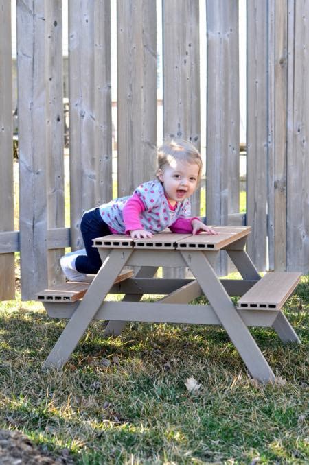 Ana White Compositeplastic Wood Preschool Picnic Table Diy Projects