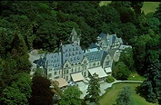 Schloss Friedrichshof | It was called the World's biggest je… | Flickr