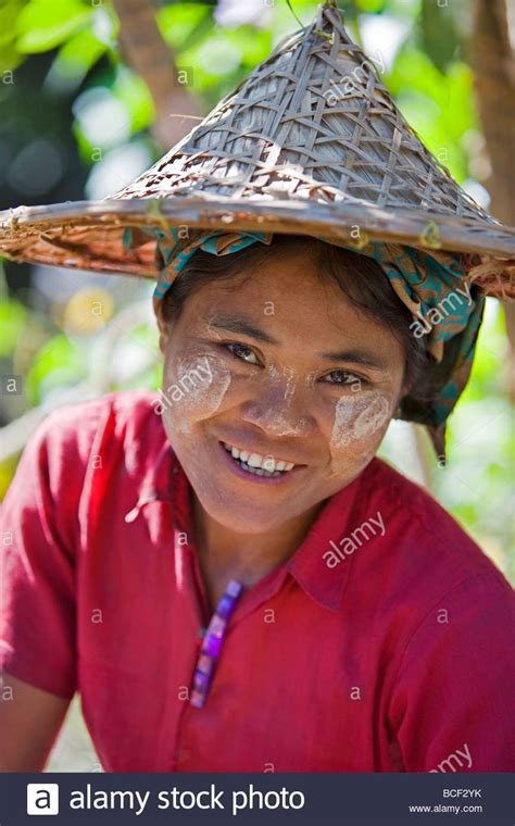 Myanmar Burma Rakhine State Laung Shein A Girl From Laung Shein