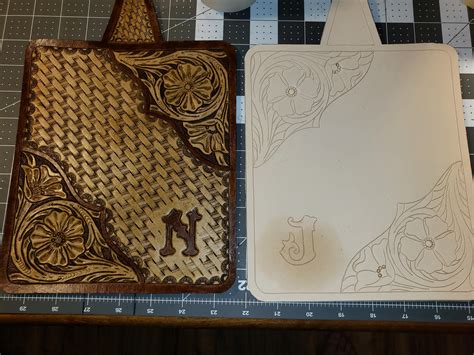 Making A Couple Ladies Clutch Wallets Leathercraft