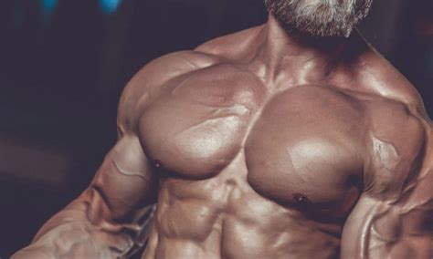 build big chest muscles training builderoid