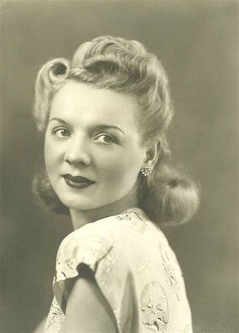 Victory Rolls The Hairstyle That Defined The 1940s Women S Hairdo ~ Vintage Everyday 1940s