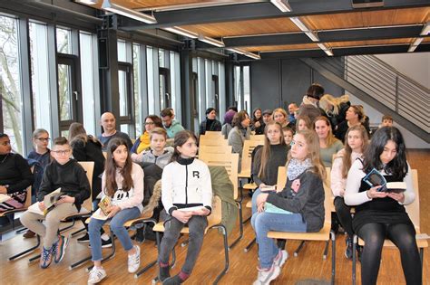 Lesewettbewerb Bischöfliches Abtei Gymnasium in Duisburg Hamborn