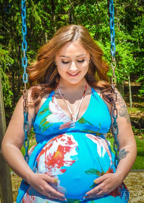 Big Pregnant Pretty Pregnant Pregnant And Breastfeeding Pregnancy