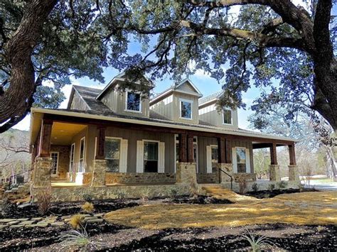For Sale ~ A Hill Country Beauty House Plans Farmhouse Country