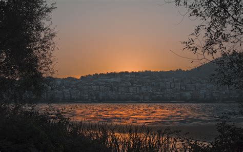 Free Download Hd Wallpaper Lake Kastoria Kastoria Greece Sunset