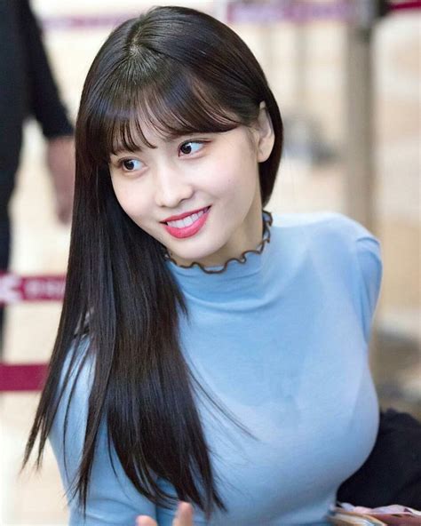 Pin By Inanimate Carbon Rod On Twice Momo Momo Twice Momo Airport Fashion Asian Beauty