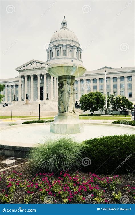 State Capitol Of Missouri Stock Image Image Of Architecture 19953665