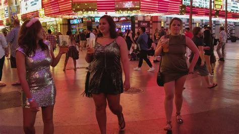Drunk Ladys In Las Vegas In Public Girls Youtube