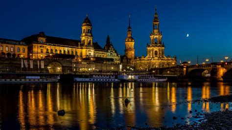 Dresden Cathedral At Night Wallpaper Backiee
