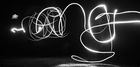 How To Photograph Light Trails With Any Dslr Camera Photornia