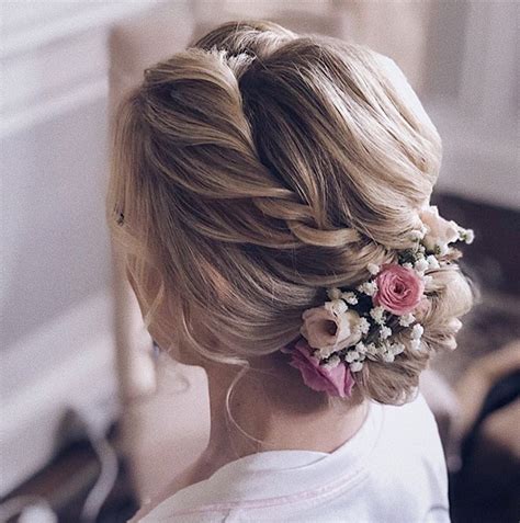 23 Gorgeous Bridesmaid Hairstyles The Glossychic