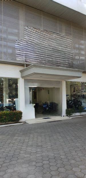 Ruang Usaha Cocok Untuk Showroom Di Soekarno Hatta Bandung